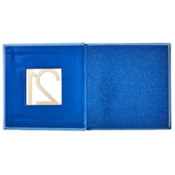 Hallmark -Hallmark Why 21 Is Incredible Gift Book 1BOK1452 02